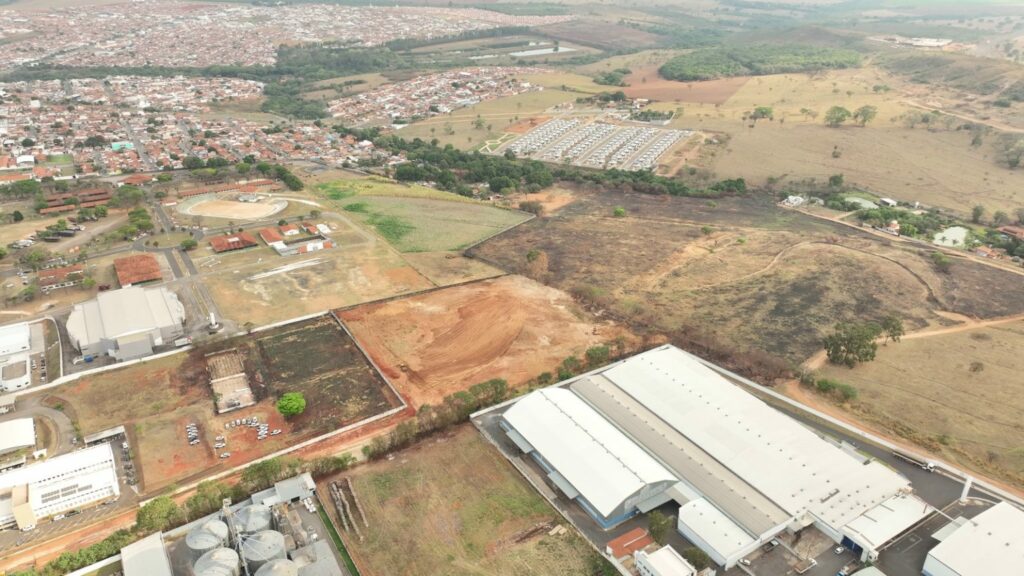 WhatsApp-Image-2025-09-24-at-16.43.38-1536x864