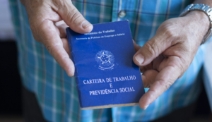 como-tirar-carteira-de-trabalho